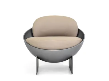 Poltrona in resina NEST Able