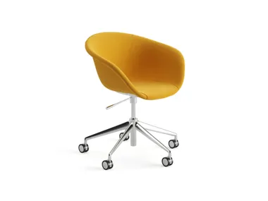 Sedia in tessuto con ruote DUNA 02 Arper
