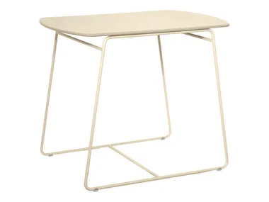 Tavolo da giardino rettangolare in acciaio SURPRISING COMPACT Fermob