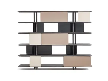 Libreria bifacciale autoportante in legno massello e pelle GEOMETRIC HOTHING
