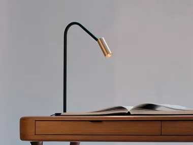 Lampada da scrivania orientabile a LED in alluminio ALTHEA LIP Lighting