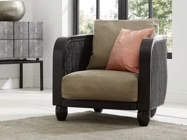 Poltrona in rattan con braccioli LOBBY Lambert