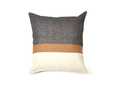 Cuscino quadrato in lino e lana NASH Libeco Home