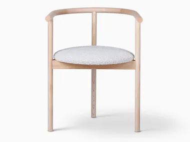 Sedia in legno con schienale aperto AITAI MOR