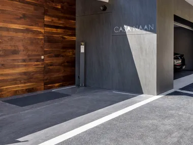 Pavimento/rivestimento in Neolith effetto pietra BASALT GREY NEOLITH