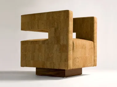 Poltroncina in legno con braccioli BB Phase Design